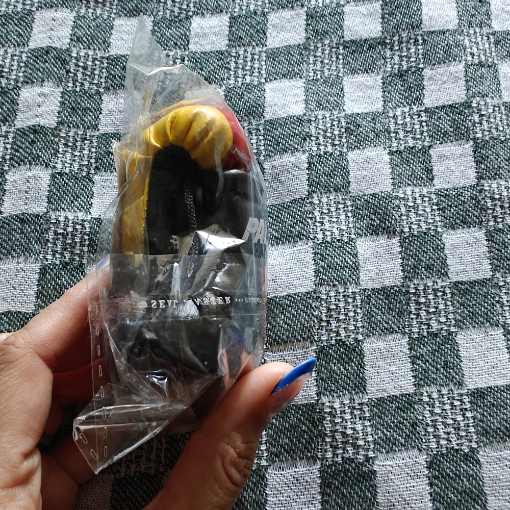 Palace Multicolor Keychain - Picture 2 of 3